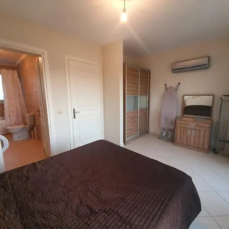 Caretta Hotel 3*